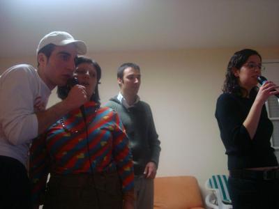 Un poco de alcohool, una play y...&iexcl;&iexcl;&iexcl;a cantar!!!