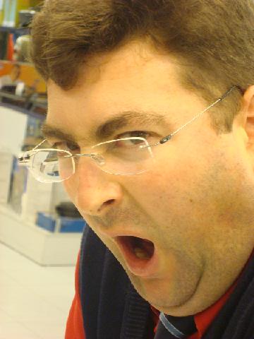 EL BOSTEZO ETERNO DE MIGUEL ANGEL